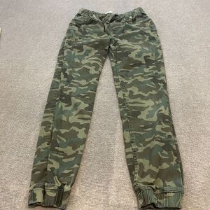 Levi's Jogger Pants Youth 14 Green Camo Pull‎ On Casual Kids Boys Fits 27x27